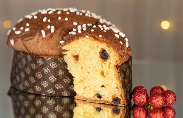 panettone artigianale con i canditi